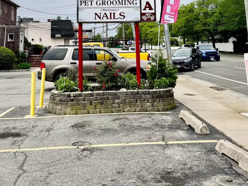 Gee Nail & Spa