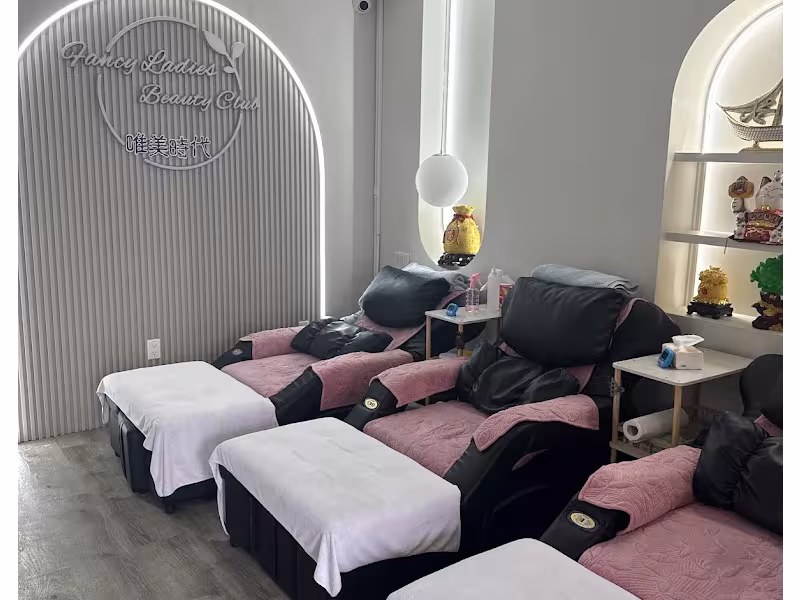 Wei Mei Shi Dai Spa