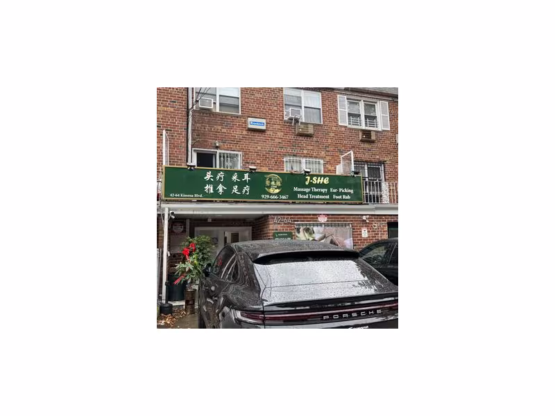 J She Massage Spa
