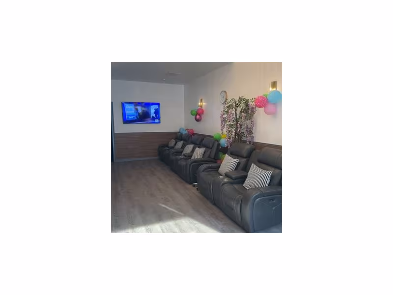 Four Seasons Beauty Spa