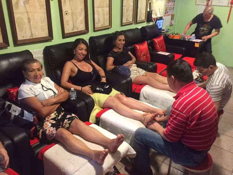 Zheng yi foot spa 正一足疗