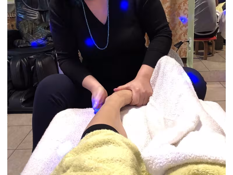 Zheng yi foot spa 正一足疗