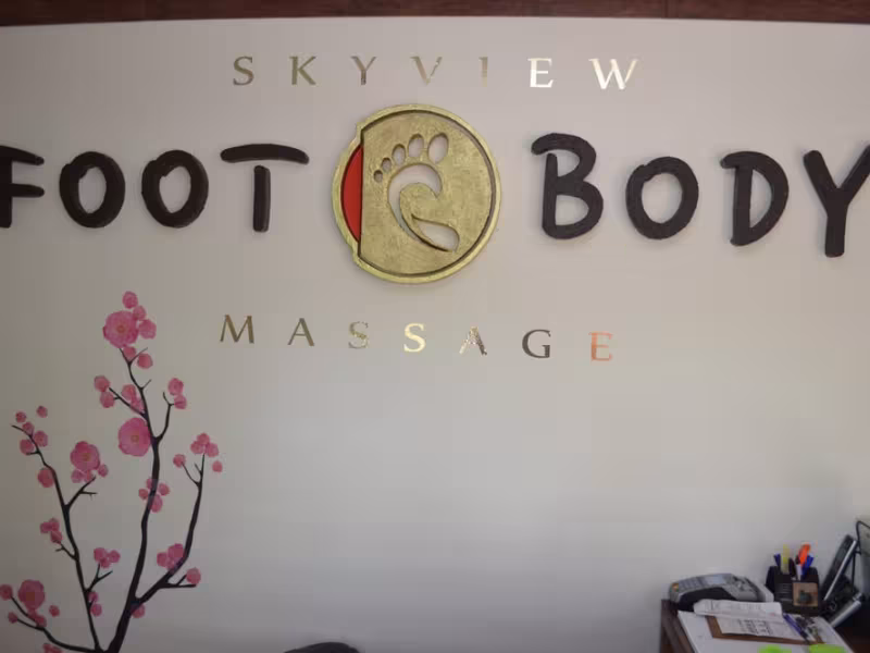 Skyview Foot & Body
