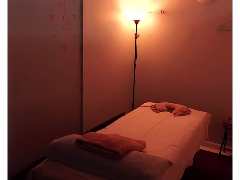 Ya Jie Massage
