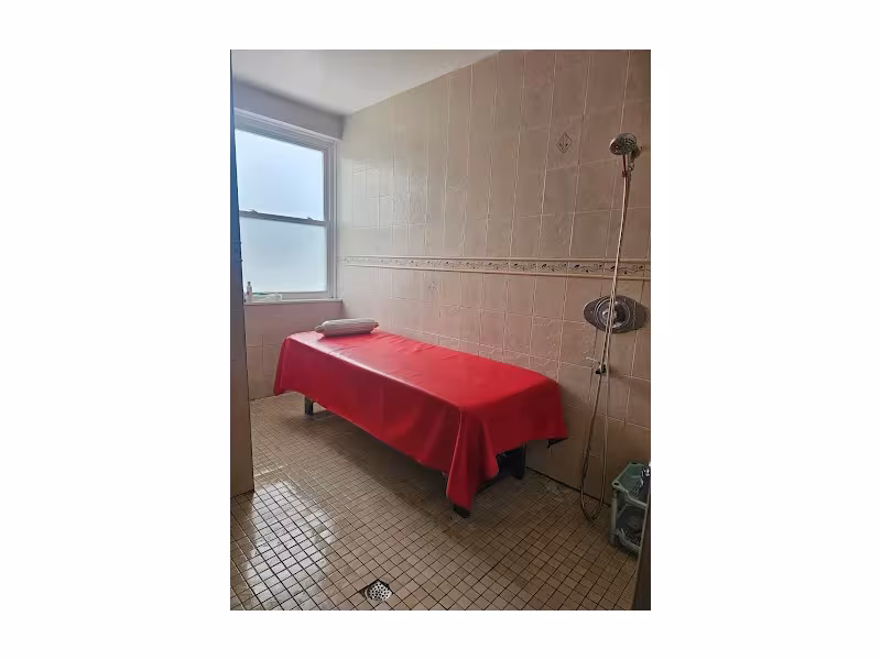 205 Spa & Massage