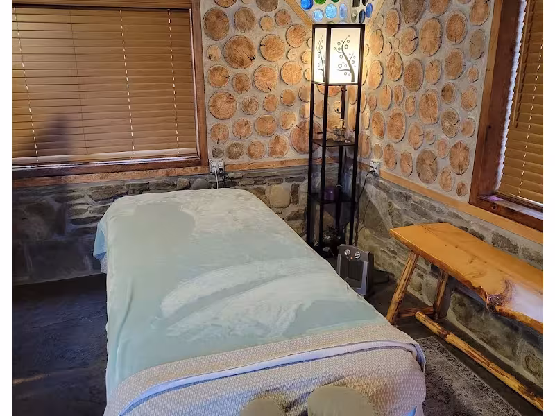 Wandering Woods Healing and Massage