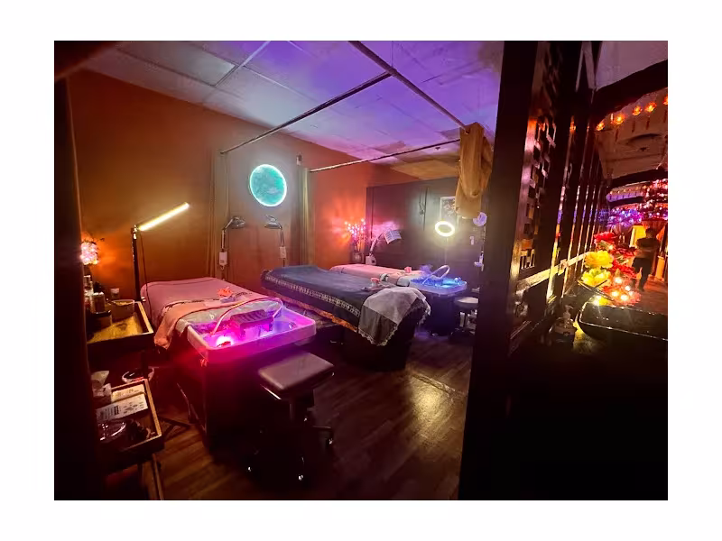 Massage Palace