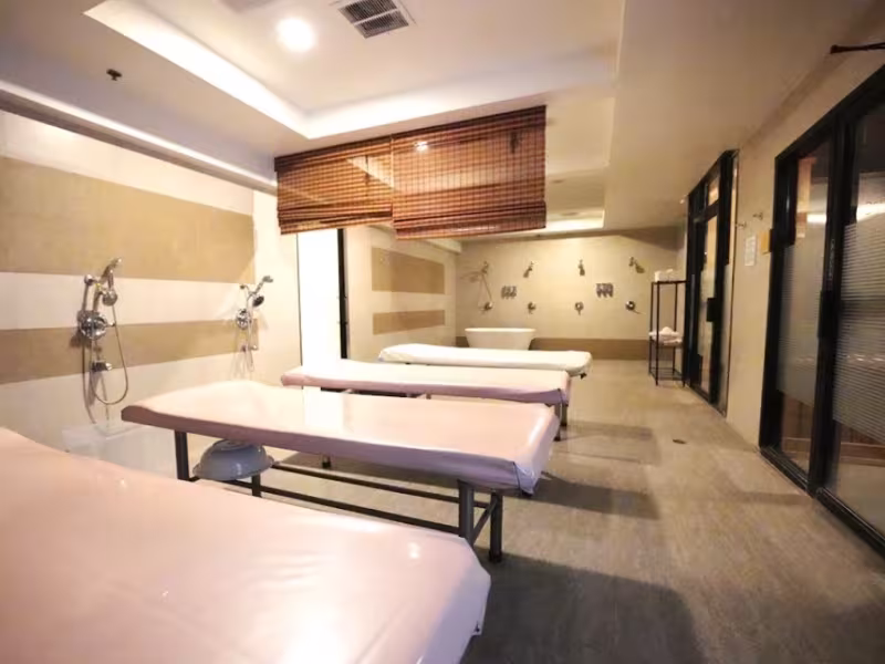 New Four Seasons Spa