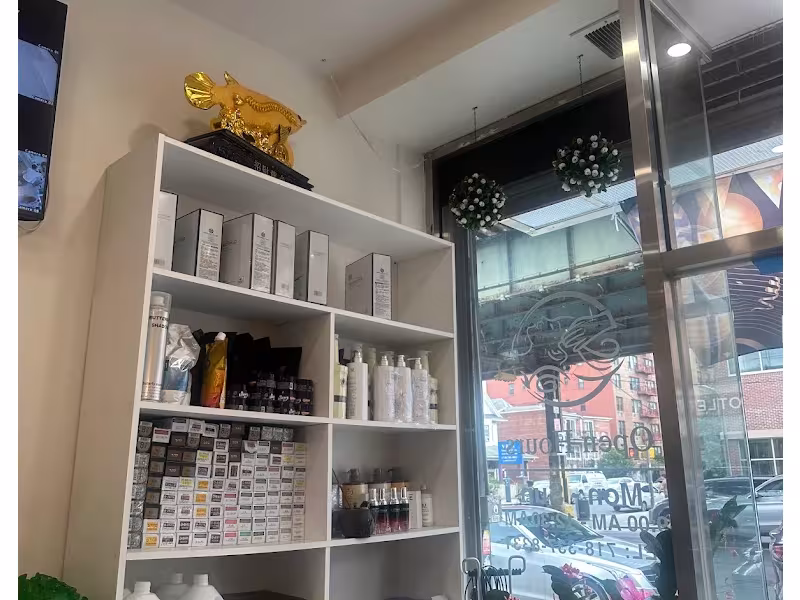 Shakira Scalp&Hair Spa 知足常乐头疗馆