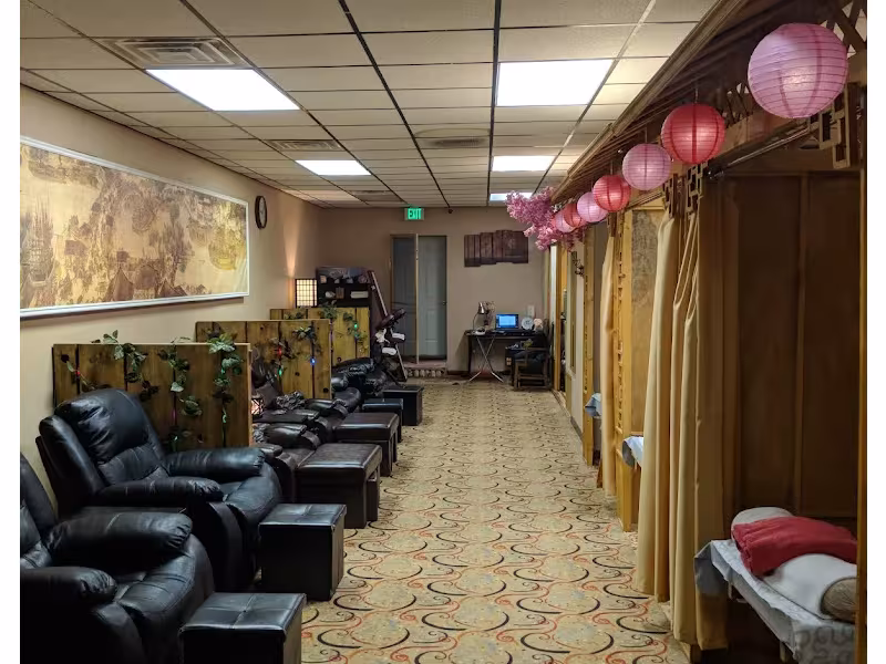 Red Lantern Foot Spa